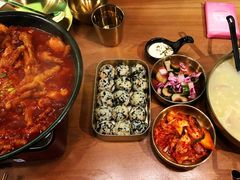 金枪鱼饭团-HOTISLAND海鸡岛·韩国料理(江南西店)