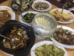 蒜蓉炒油麦菜-ZF Seafood Restaurant 卓峰海鲜餐