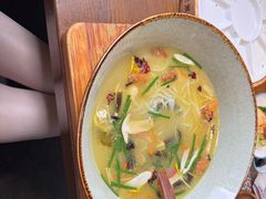 -芸南道·过桥米线(昆明老街旗舰店)
