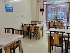 -小四餐馆(梓园路店)