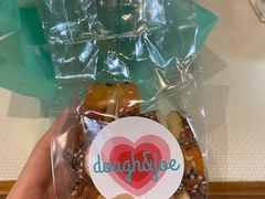 -Dough&Joe团憩(瑞虹天地月亮湾店)