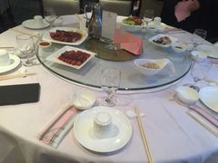 -御花园·粤菜·海鲜火锅(中山公园店)