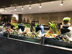 自助取餐区-圆顶阁西餐厅(郑州索菲特国际饭店 )