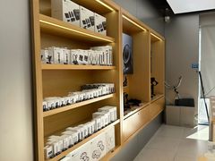 -DJI大疆(深圳华强北曼哈授权体验店)