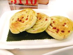 香煎葱油饼-圣龙酒家