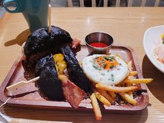 -HELLO 27 意面·沙拉·帕尼尼