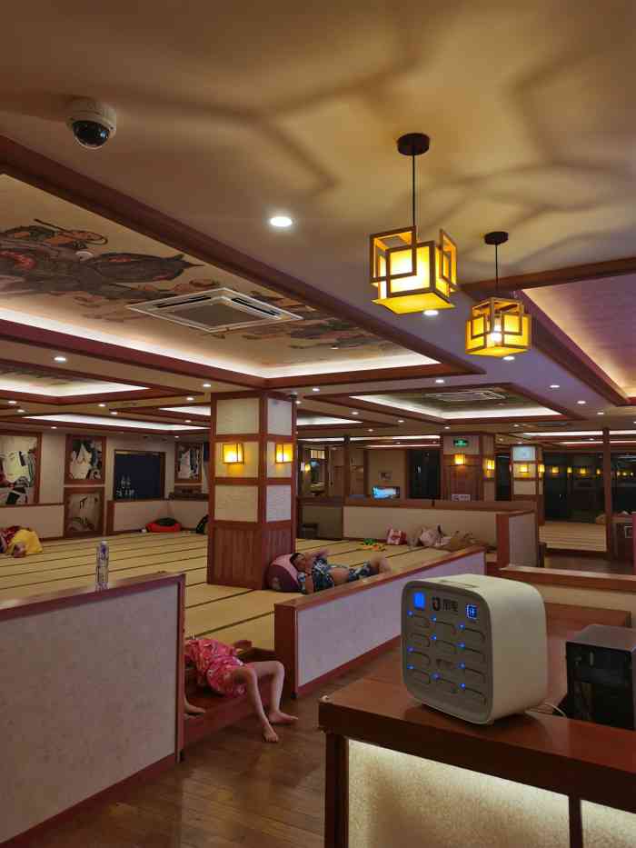 极乐汤(嘉定店)-"今天休息想泡汤,于是就选择了这家极乐汤温.
