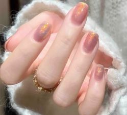 -雪儿·YuKi美甲美睫皮肤管理Salon