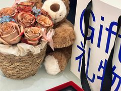 -上海伟杰·捷豹路虎4S店(闵行店)