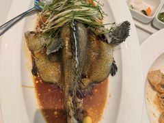 -万龙洲海鲜(大兴绿地缤纷城店)