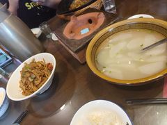 -富正毅三下锅·湘西韵味(天门山索道店)