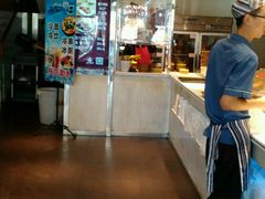 -圣河湾虾饺美食(站前店)