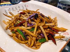 -缪氏川菜(丰盛町店)