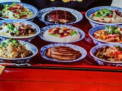 -蓝田九大碗民俗食府(蓝田店)