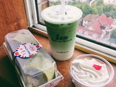 -红宝石·鲜奶小方(万航店)