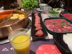 -牛村来人潮汕牛肉火锅(西单店)