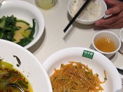 -绿草地·湘菜(7mall店)