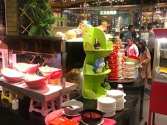 -四海一家自助餐(益田假日广场店)