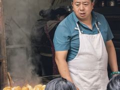 -喜洲杨记破酥粑粑