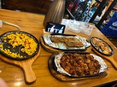 -老东镇啤酒屋海鲜加工·蒸汽海鲜·海鲜烧烤(台东店)