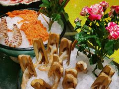 -半岛翡丽海鲜自助餐厅(观风亭店)