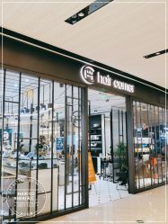 -HAIR CORNER
