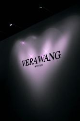 -Vera Wang婚纱礼服旗舰店