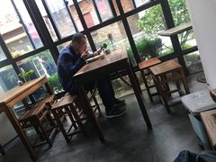 靠窗位-随柳居·苏式小吃(建新巷店)