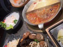 -湊湊火锅·茶憩(打浦桥日月光店)