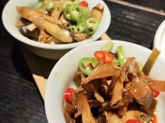 -梧桐树下(云锦世家店)