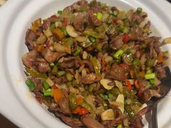 -严记小天府酸菜鱼(西四路店)