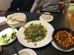 -万重锦·人文川菜馆(骡马市店)