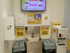 -发条鸭无人健身房(浦东北艾路店)