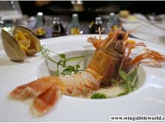 -La Mer Restaurant & Lounge