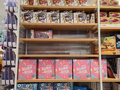 -名创优品(广州萝岗万达广场店)