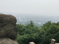 -灵岩山风景区