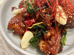 蜜汁香辣猪蹄-娜娜家•Nana's restaurant (南开大悦城店)