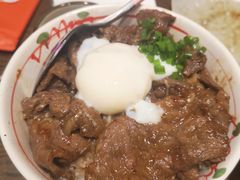 肥牛丼饭-樱宿日式和牛烧肉(五道口店)