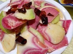 拌萝卜皮-通乐簋街小龙虾(老店)