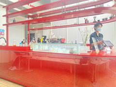 -UNI UNI(环亚凯瑟琳店)