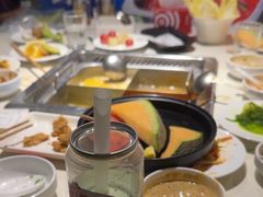 -海底捞火锅(威高广场店)