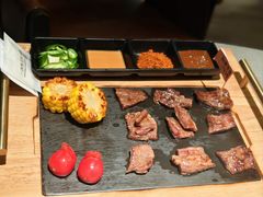 -左庭右院鲜牛肉火锅黑金店(陆家嘴中心店)