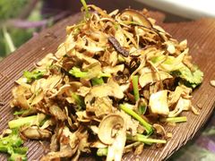 -尘香•传统川菜(创汇首座店)