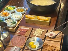 -银米·云南传统过桥米线(双廊黑金冠店)