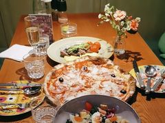 -JINNS锦时 steak&pizza(浸信会礼拜堂旧址店)