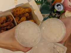 -BHC炸鸡(明洞总店)