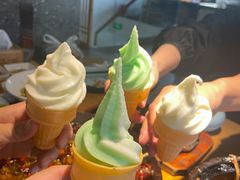 冰淇淋-胡马八破·川菜小馆(高新万达店)