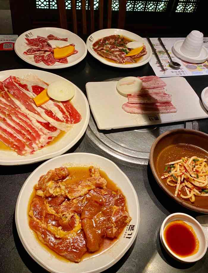 本家韩国料理(金轮大厦店)-"朋友号称南京最好吃的一家韩式烤肉,在