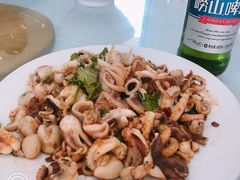 -宾朋海鲜特色美食餐厅·纯手工鲅鱼水饺(兴海路店)