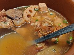 -黄泥岗·地道湖北菜(奥特莱斯店)